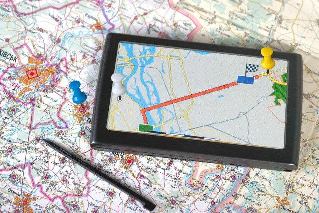 gps vs road map